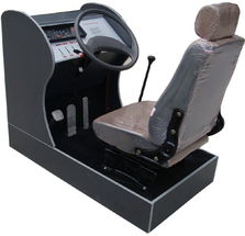 簡易駕駛模擬器與汽車教具在教學中的應用與銷售前景